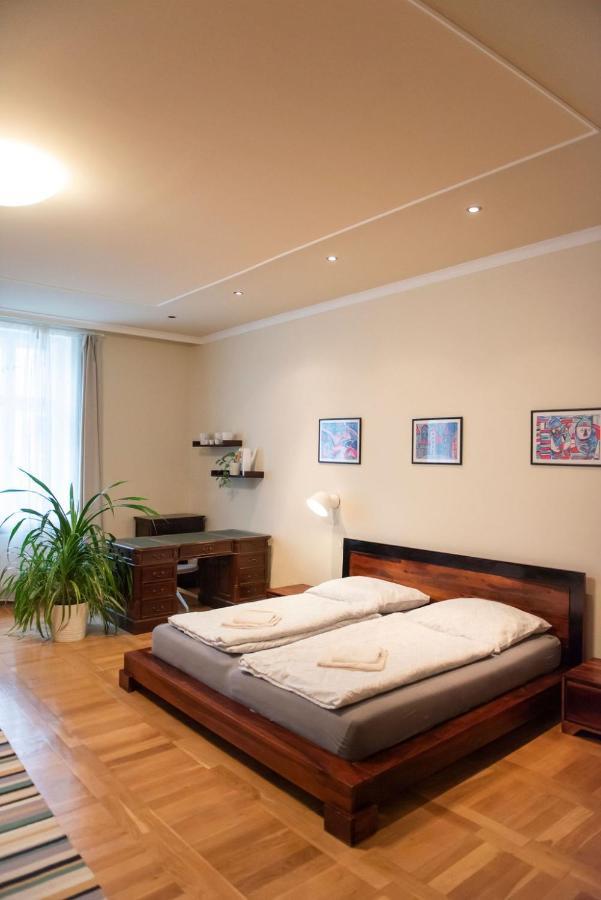 Velky Apartman Daire Bratislava Dış mekan fotoğraf